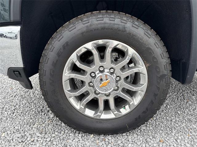new 2025 Chevrolet Silverado 2500 car, priced at $78,635