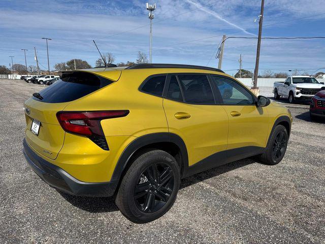 new 2025 Chevrolet Trax car, priced at $27,184