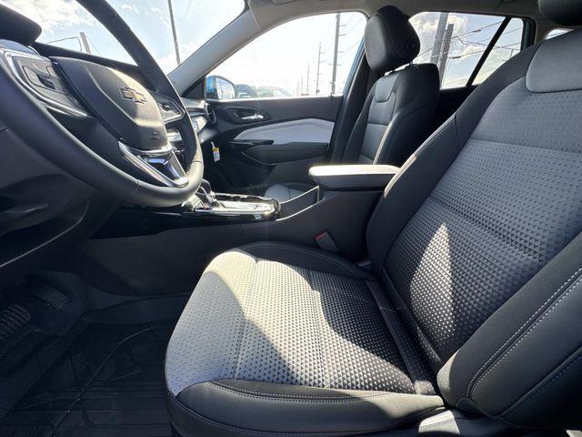 new 2025 Chevrolet Trax car, priced at $25,975