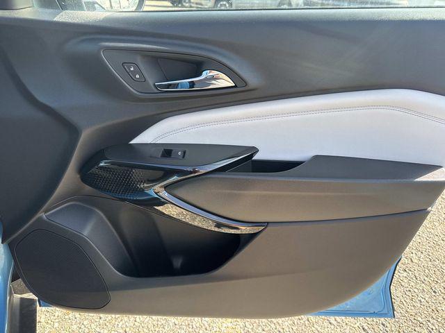 new 2025 Chevrolet Trax car, priced at $25,975