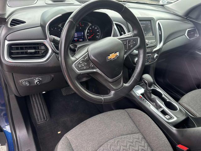 new 2022 Chevrolet Equinox car, priced at $23,599