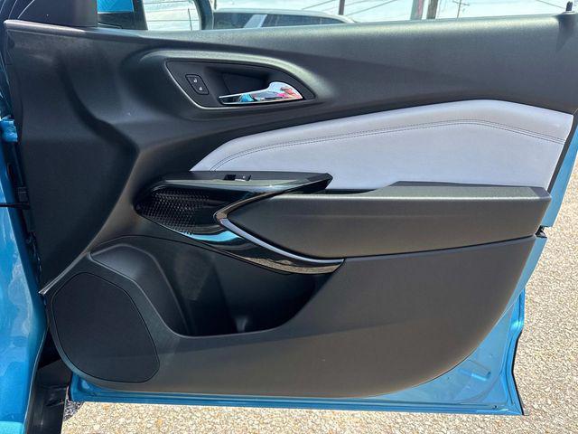 new 2025 Chevrolet Trax car, priced at $26,675