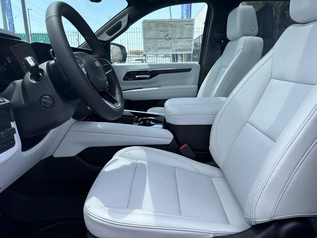 new 2025 Chevrolet Tahoe car, priced at $77,270