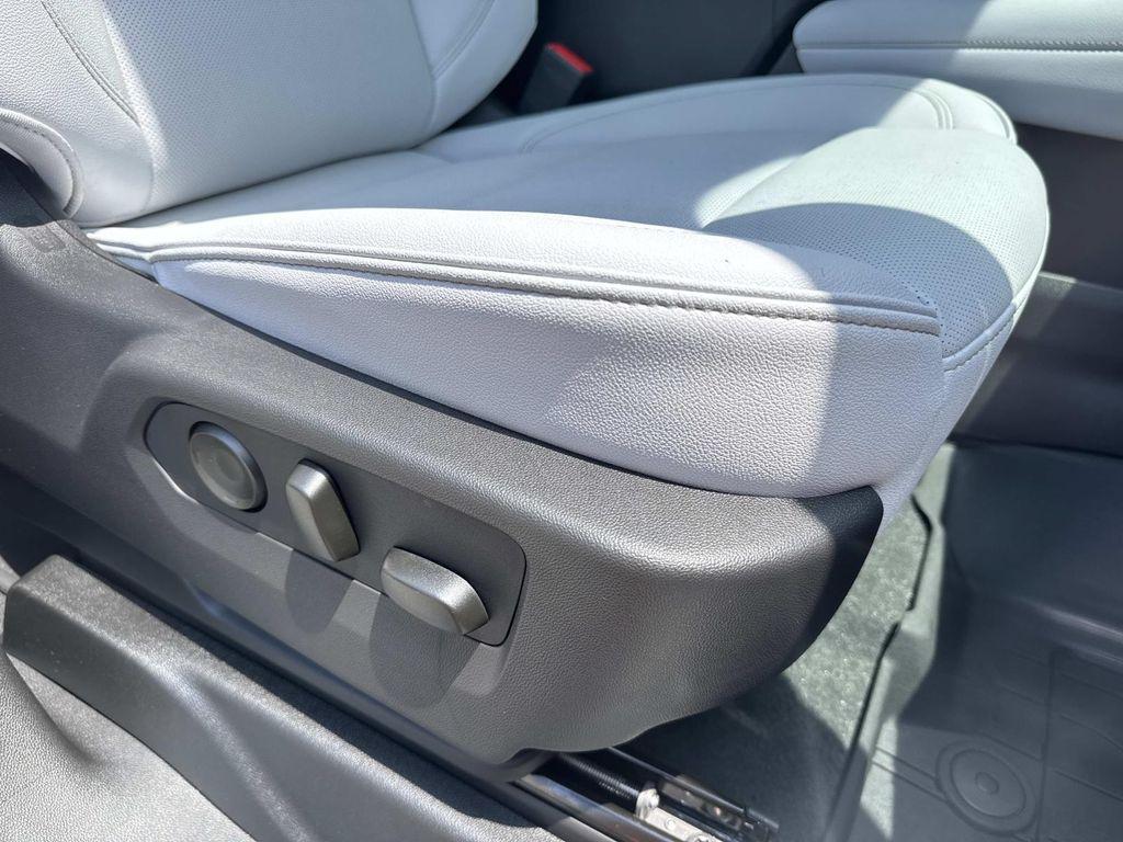 new 2025 Chevrolet Tahoe car, priced at $77,270