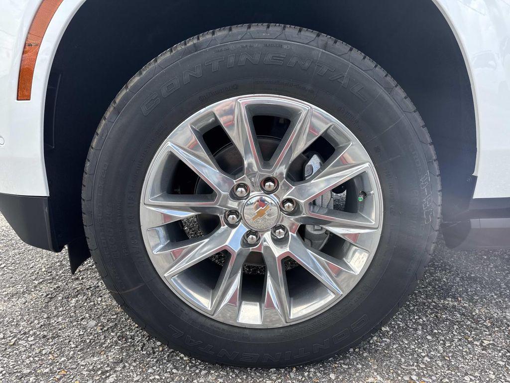 new 2025 Chevrolet Tahoe car, priced at $77,270