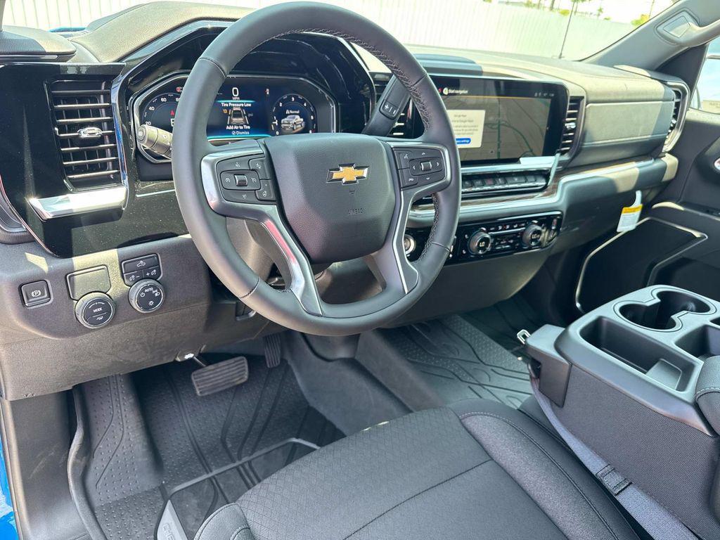 new 2025 Chevrolet Silverado 1500 car, priced at $41,855