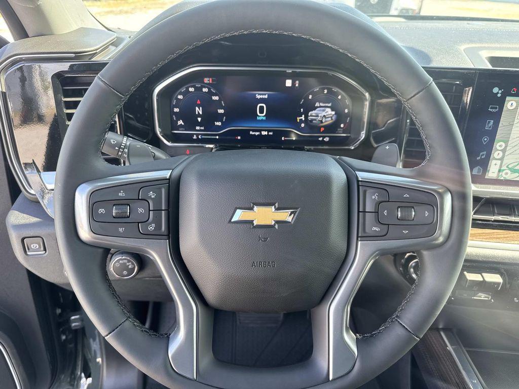 new 2025 Chevrolet Silverado 1500 car, priced at $46,610