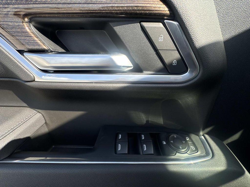 new 2025 Chevrolet Silverado 1500 car, priced at $46,610