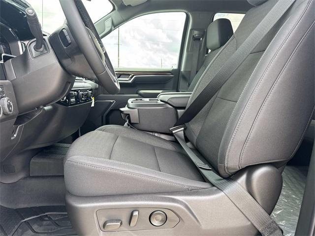 new 2025 Chevrolet Silverado 1500 car, priced at $42,020