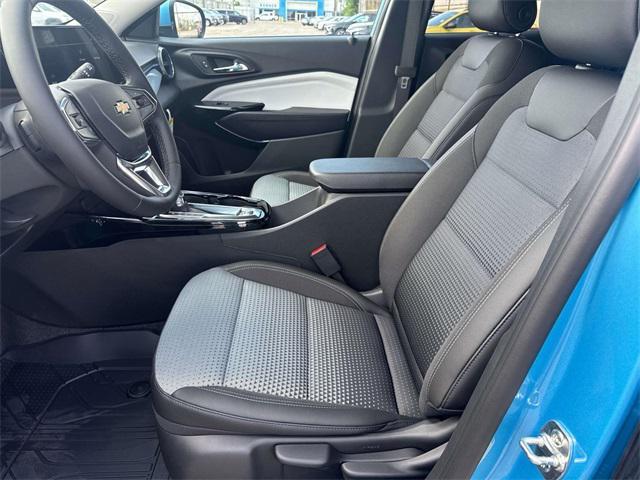 new 2025 Chevrolet Trax car, priced at $24,880