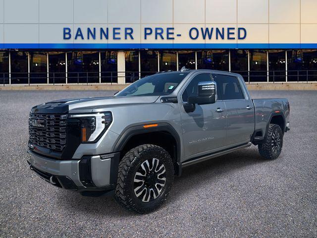 used 2025 GMC Sierra 2500 car, priced at $82,400