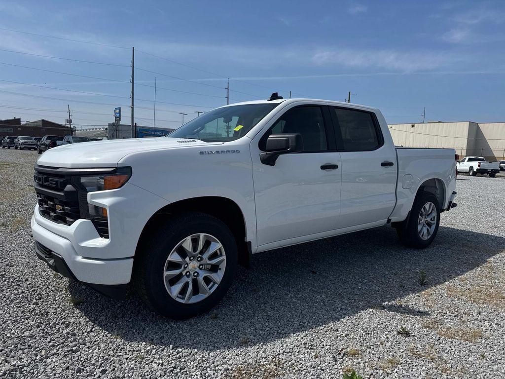 new 2025 Chevrolet Silverado 1500 car, priced at $39,340