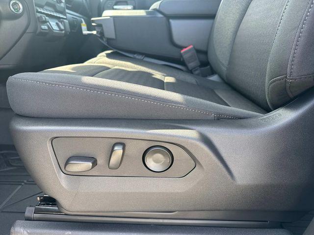 new 2025 Chevrolet Silverado 1500 car, priced at $40,340