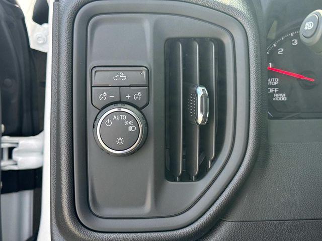 new 2025 Chevrolet Silverado 1500 car, priced at $40,340