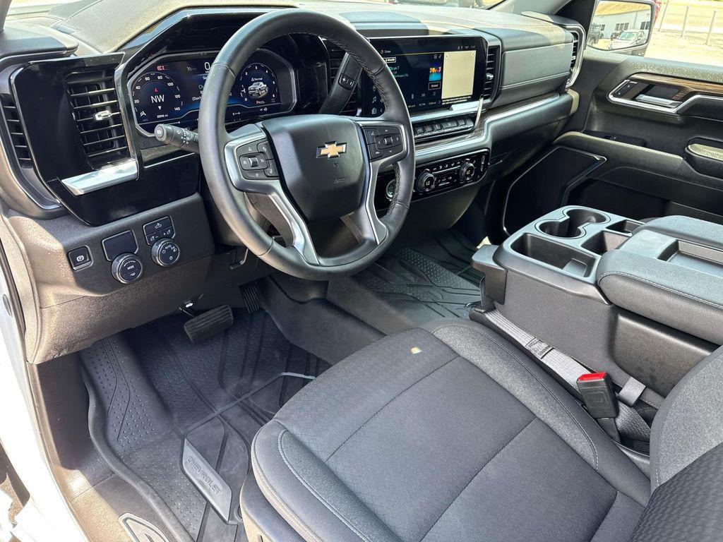 used 2024 Chevrolet Silverado 1500 car, priced at $37,738