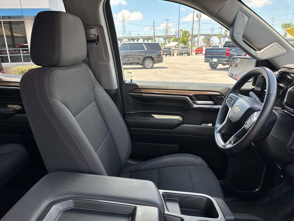 used 2024 Chevrolet Silverado 1500 car, priced at $37,738