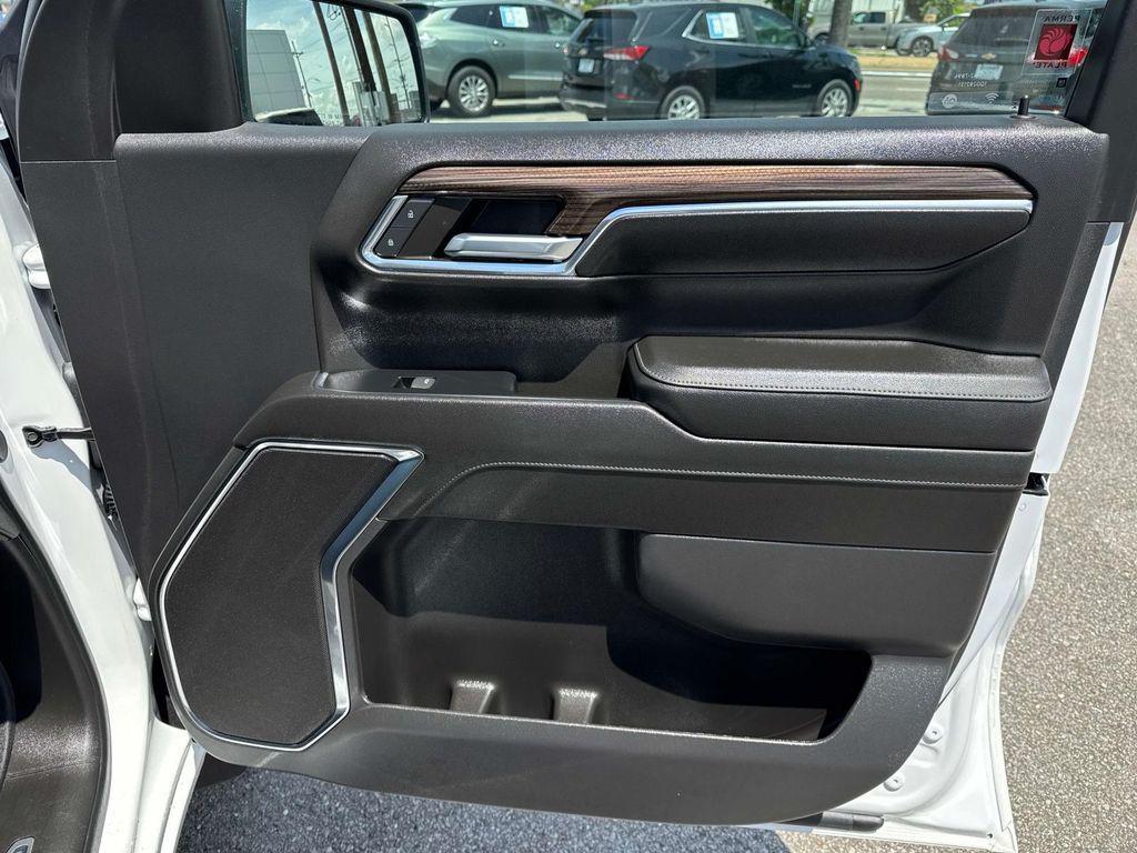 used 2024 Chevrolet Silverado 1500 car, priced at $37,738