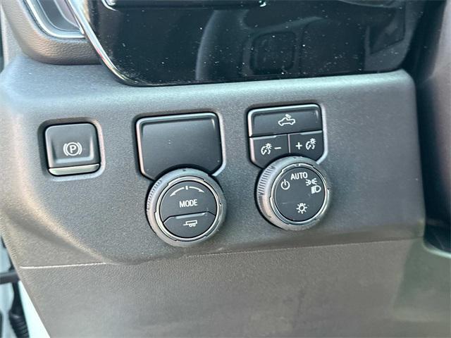 new 2024 Chevrolet Silverado 1500 car, priced at $40,864