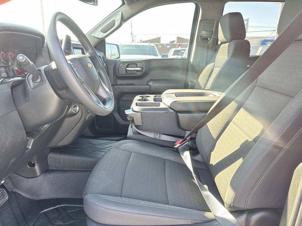 new 2026 Chevrolet Silverado 1500 car, priced at $42,115