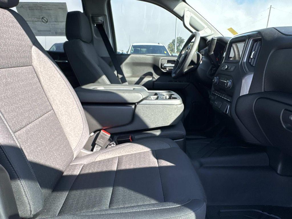 new 2026 Chevrolet Silverado 1500 car, priced at $42,115