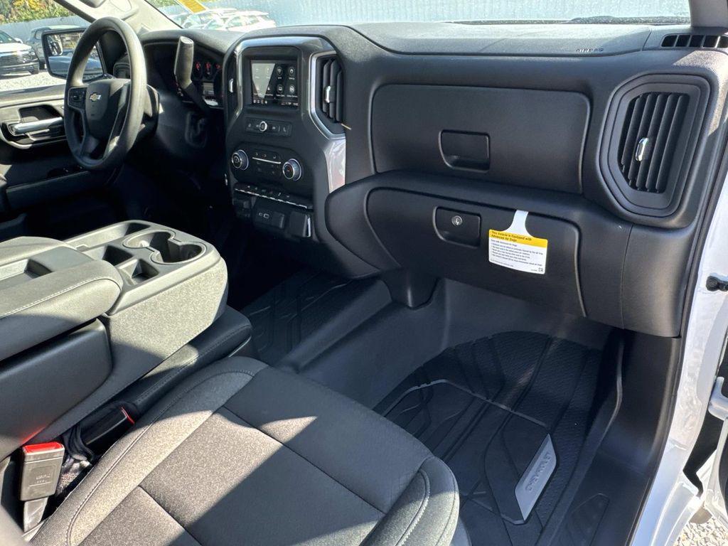 new 2026 Chevrolet Silverado 1500 car, priced at $42,115