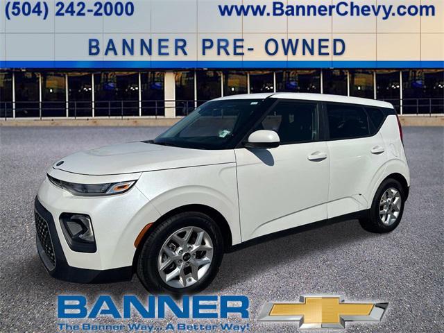 used 2021 Kia Soul car, priced at $15,500