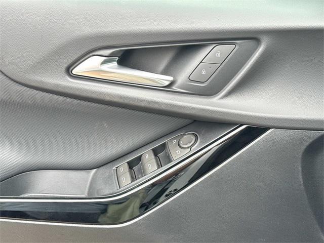 new 2026 Chevrolet Equinox car, priced at $30,940