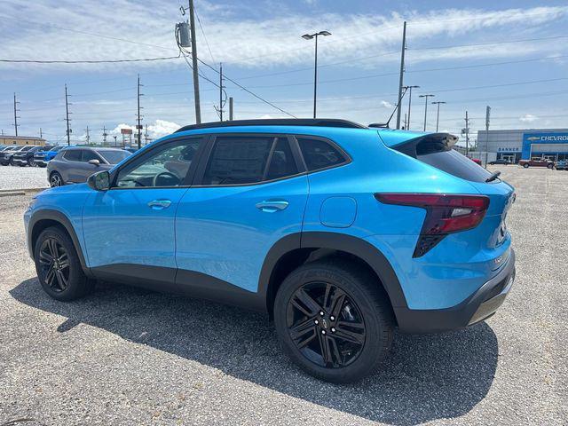 new 2025 Chevrolet Trax car, priced at $27,880