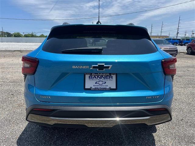 new 2025 Chevrolet Trax car, priced at $27,880