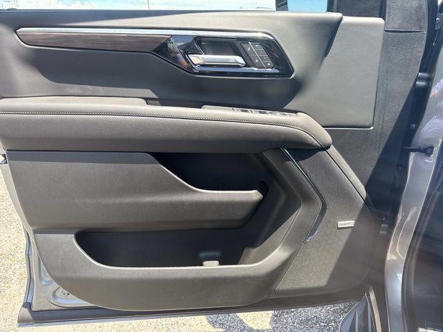 new 2025 Chevrolet Tahoe car, priced at $75,795