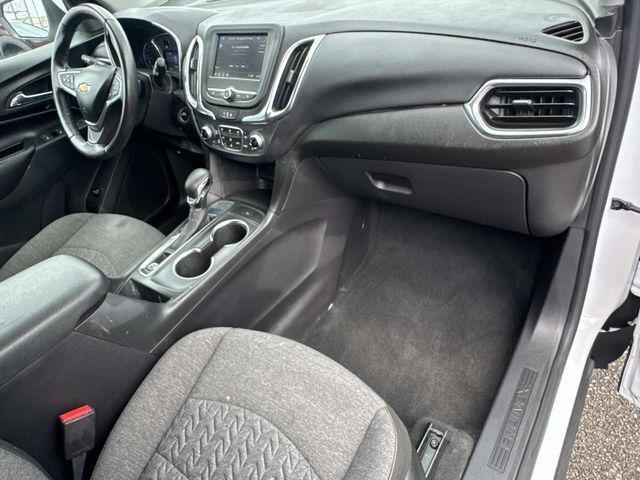 new 2022 Chevrolet Equinox car, priced at $26,599