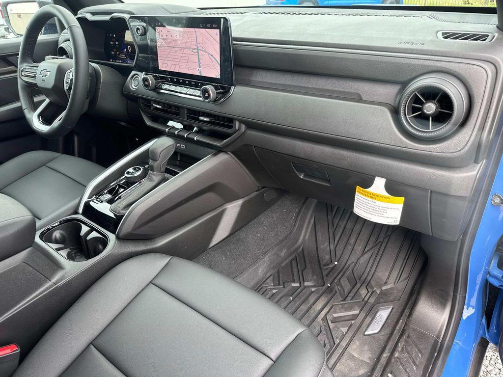 new 2025 Chevrolet Colorado car, priced at $40,370