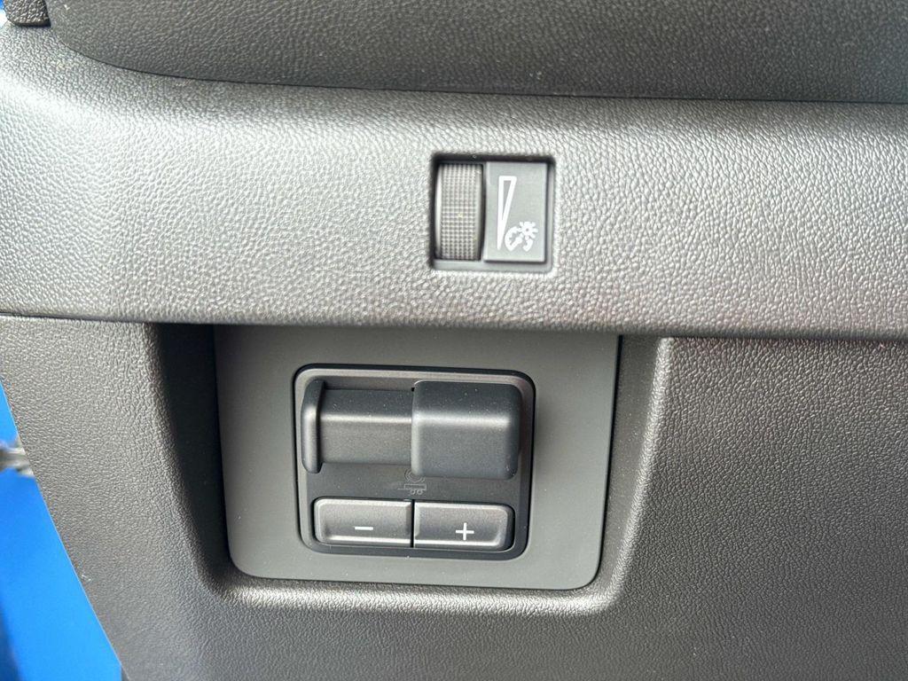 new 2025 Chevrolet Colorado car, priced at $40,370