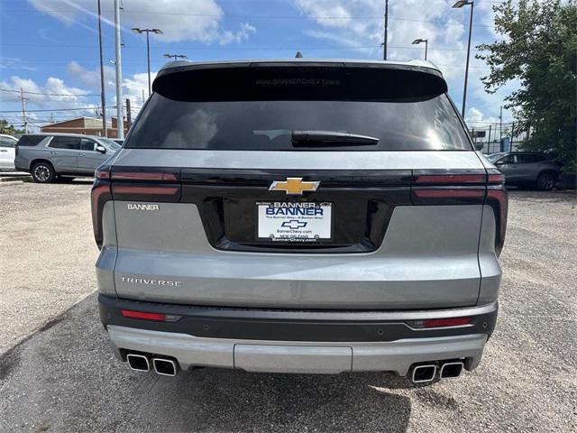 new 2025 Chevrolet Traverse car, priced at $40,995