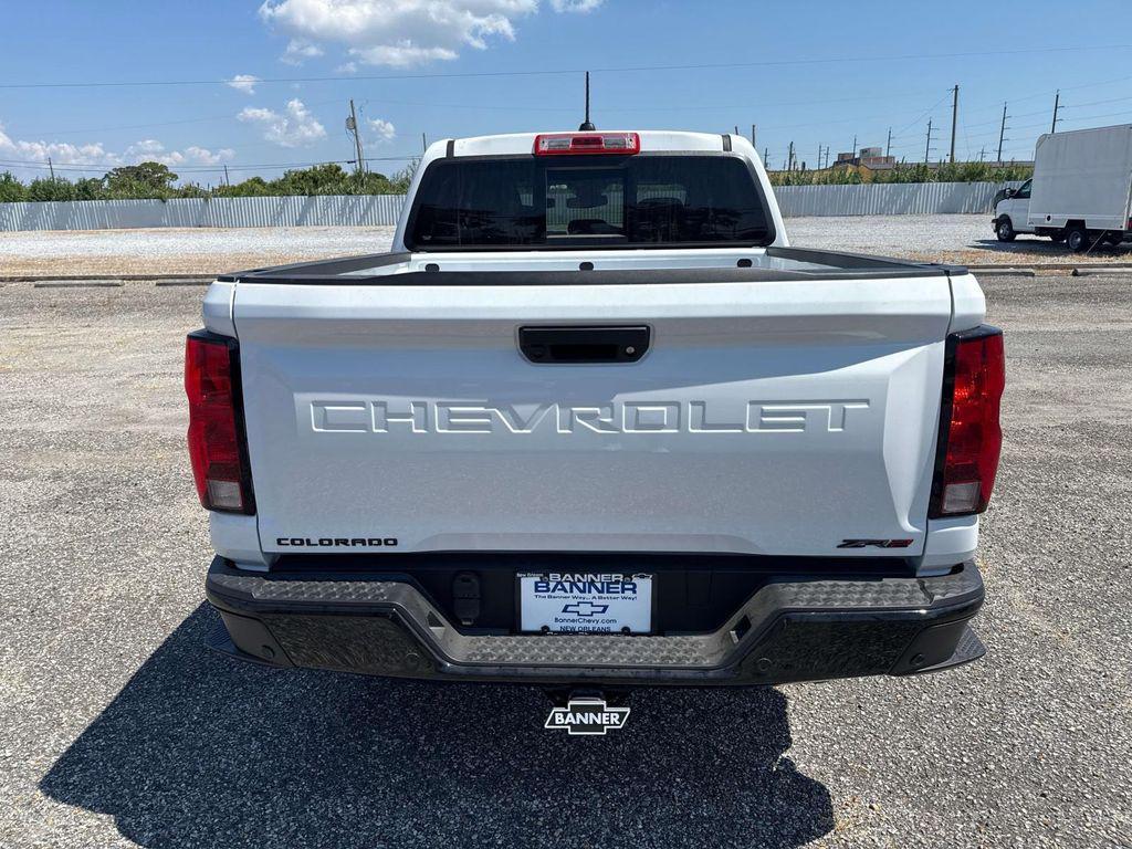 new 2026 Chevrolet Colorado car, priced at $33,280