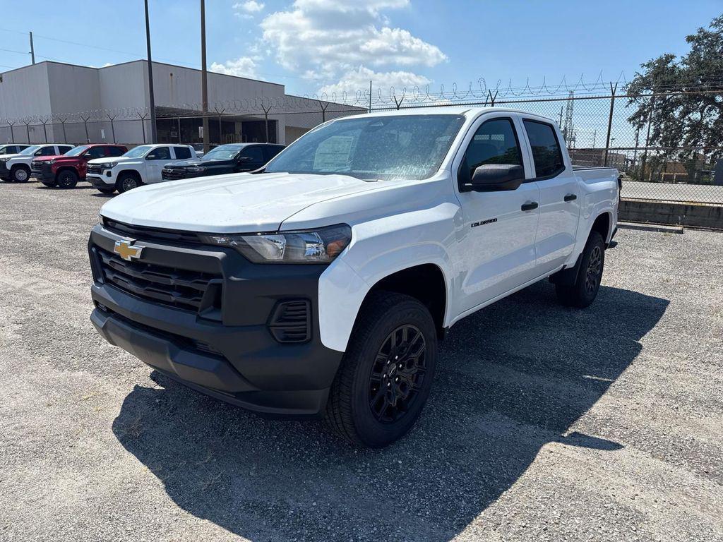 new 2026 Chevrolet Colorado car, priced at $33,280