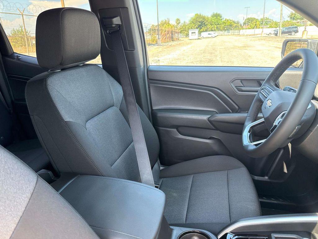 new 2026 Chevrolet Colorado car, priced at $33,280