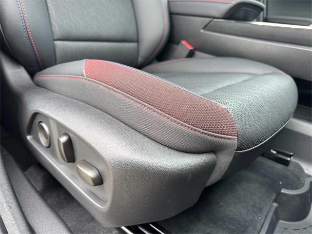 new 2026 Chevrolet Equinox car, priced at $33,940