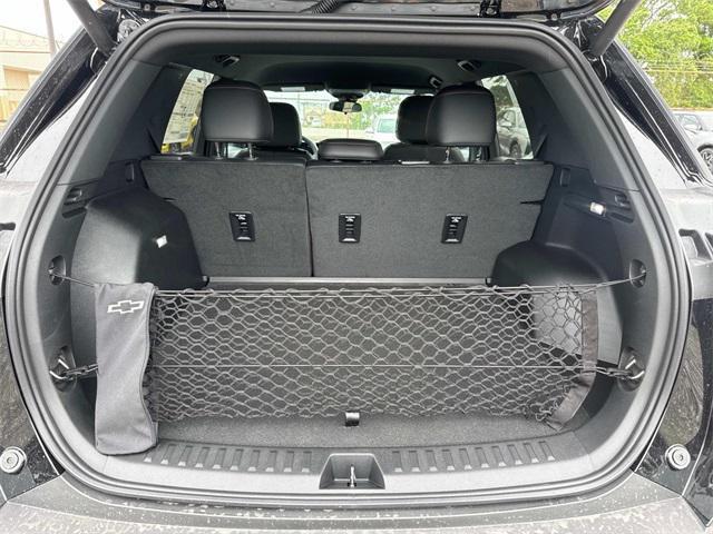 new 2026 Chevrolet Equinox car, priced at $33,940