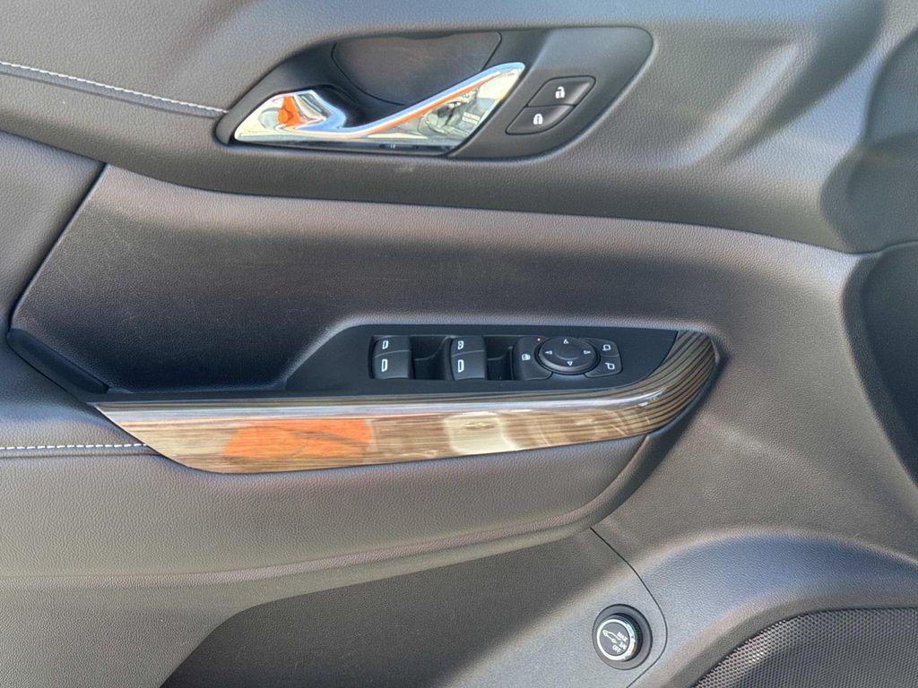 used 2023 GMC Acadia car, priced at $28,149