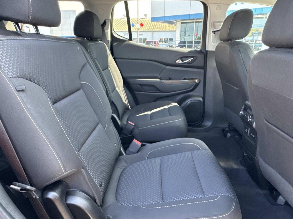 used 2023 GMC Acadia car, priced at $28,149