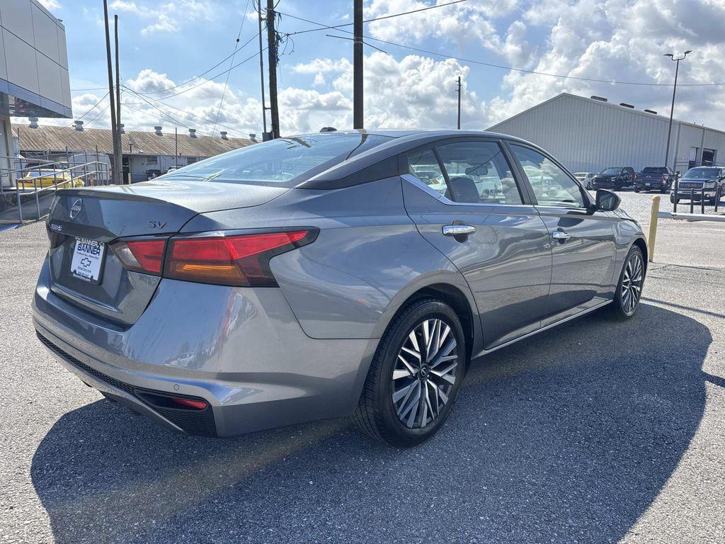 used 2023 Nissan Altima car, priced at $17,998