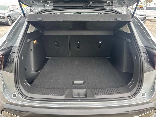 new 2025 Chevrolet Trax car, priced at $27,485