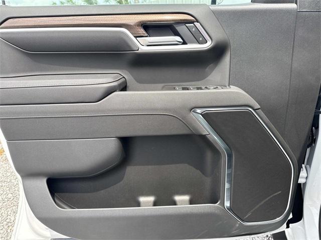 new 2025 Chevrolet Silverado 1500 car, priced at $43,710