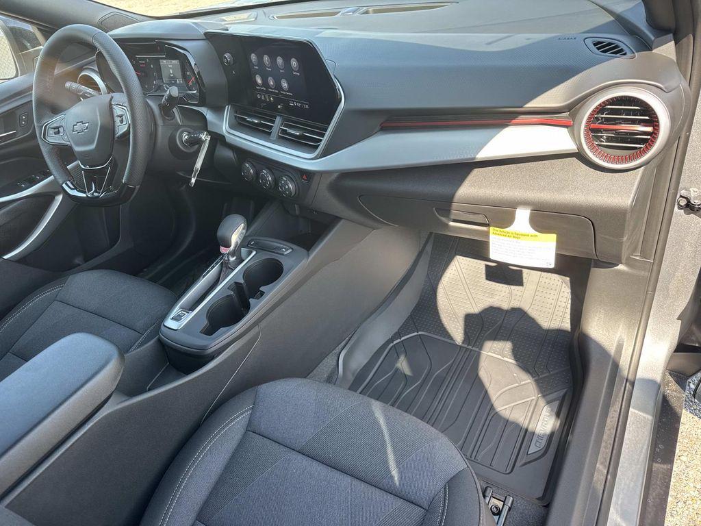 new 2026 Chevrolet Trax car, priced at $24,985