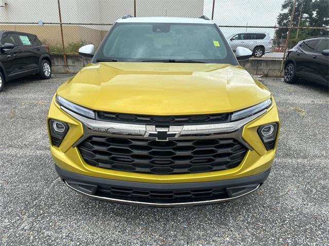 new 2025 Chevrolet TrailBlazer car, priced at $29,384