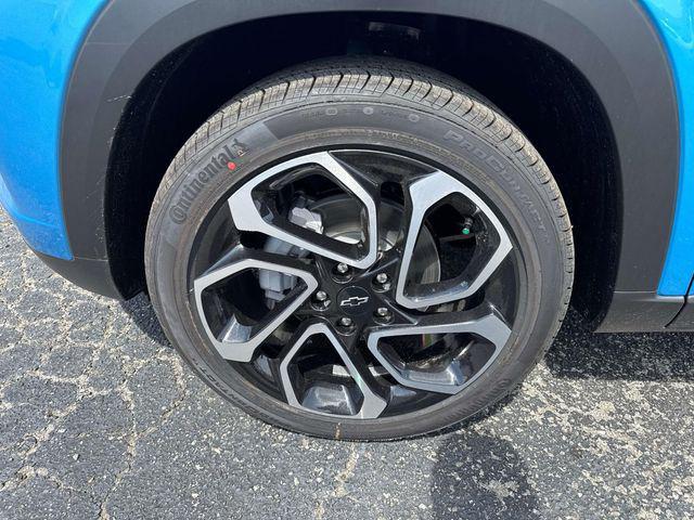 new 2025 Chevrolet Trax car, priced at $27,185