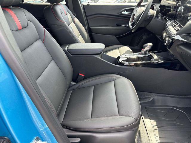 new 2025 Chevrolet Trax car, priced at $27,185