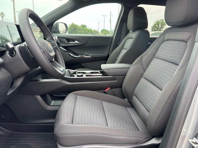 new 2026 Chevrolet Equinox car, priced at $29,940