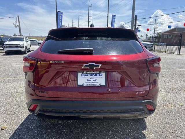 new 2025 Chevrolet Trax car, priced at $27,585